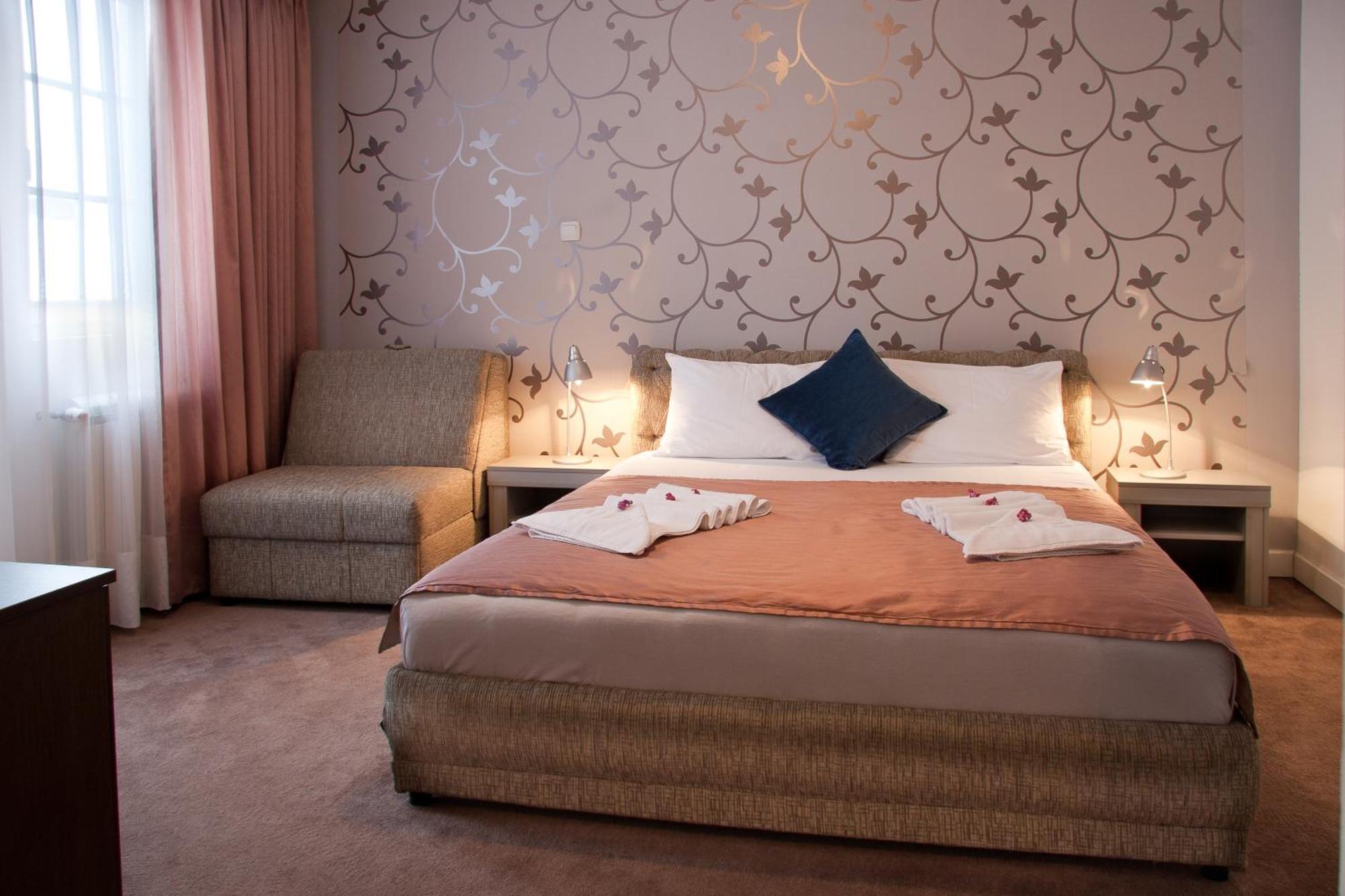 Hotel Kralj Vrnjačka Banja Kamer foto