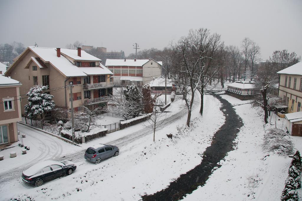 Hotel Kralj Vrnjačka Banja Buitenkant foto