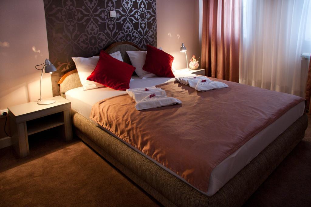 Hotel Kralj Vrnjačka Banja Kamer foto