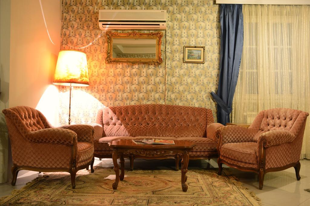 Hotel Kralj Vrnjačka Banja Buitenkant foto
